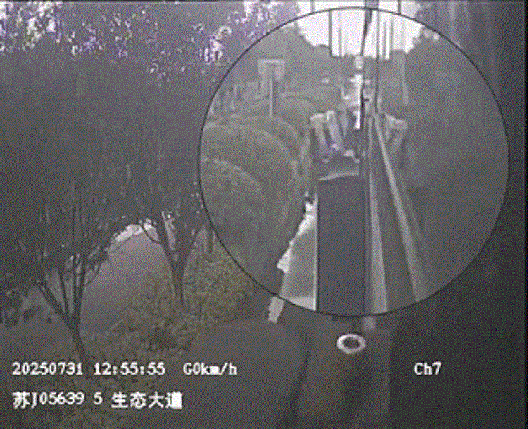 救助过程.gif