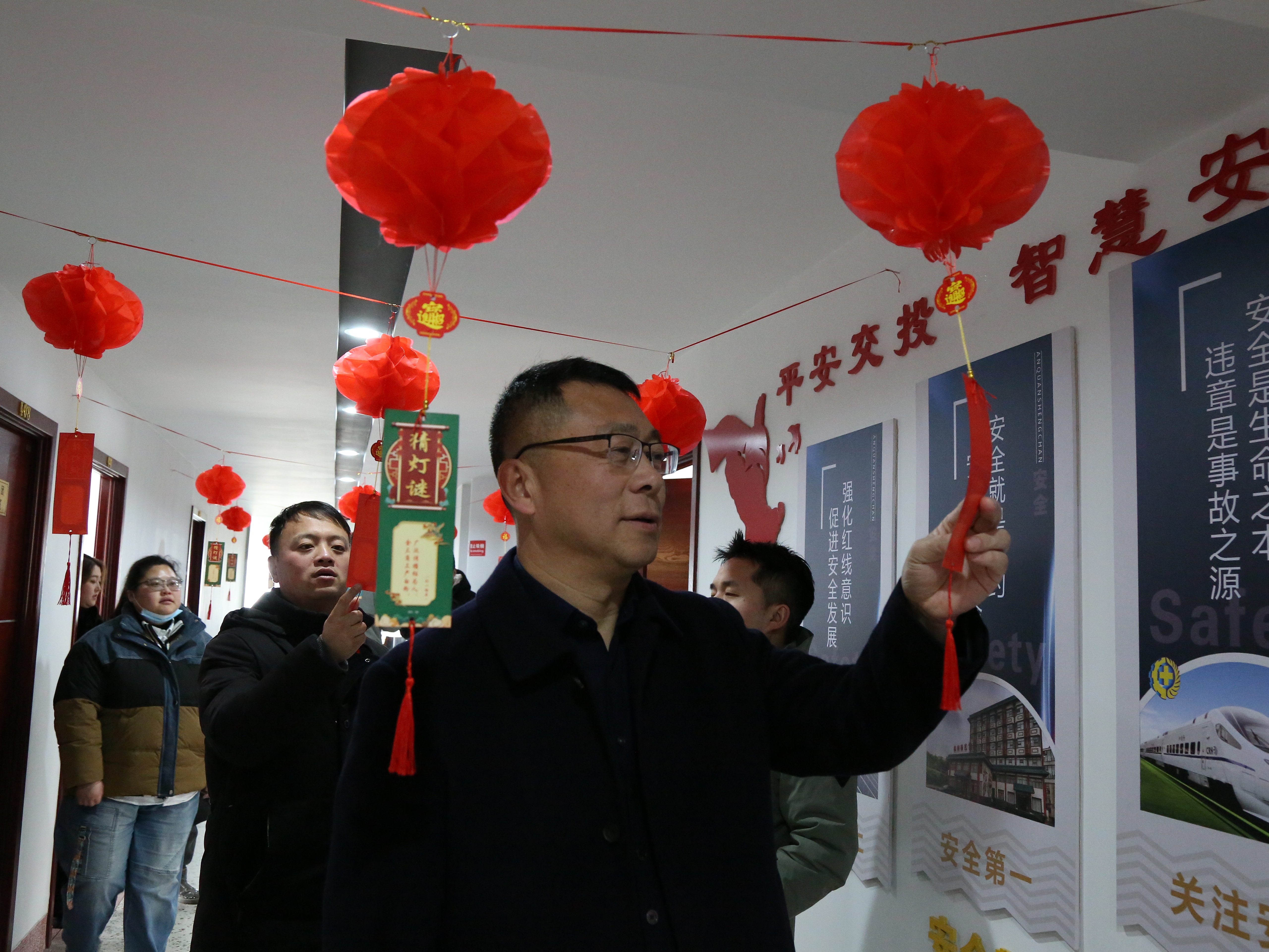 正在上传...
